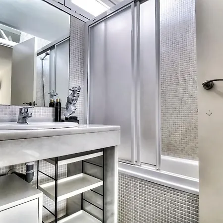 Fabulous Penthouse For Rent In Cala De Villajoyosa Alicante